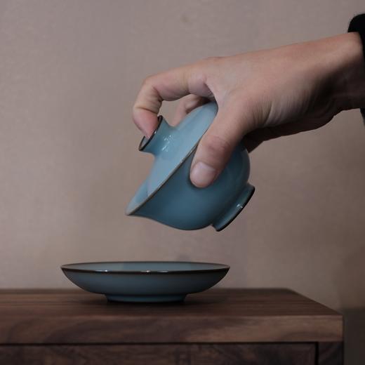 【仿南宋官窑】粉青釉盖碗  元宝盖碗  马蹄盖碗  斗笠盖碗  如意盖碗  紫口铁足 自然开片 景德镇制 商品图1