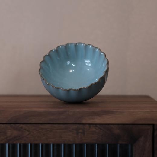 【仿南宋官窑】品茗杯/主人杯，粉青釉 50-100ml， 多款仿古器型，庄重典雅、沉静大气，还原南宋经典美学，紫口铁足  自然开片 景德镇制 商品图6