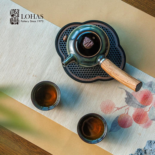 【样品特惠3.5折，仅1套，无货退款】陆宝陶瓷功夫茶具1壶2杯窑变釉泡茶壶茶杯套装高端送礼 知己侧把茶组 鳝鱼黄 木盒装 商品图3