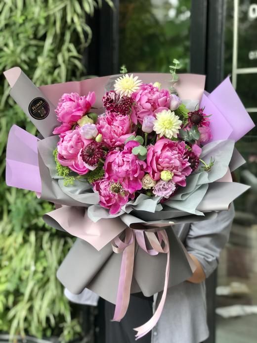 母亲节挚爱花束（玫红色系） 商品图3