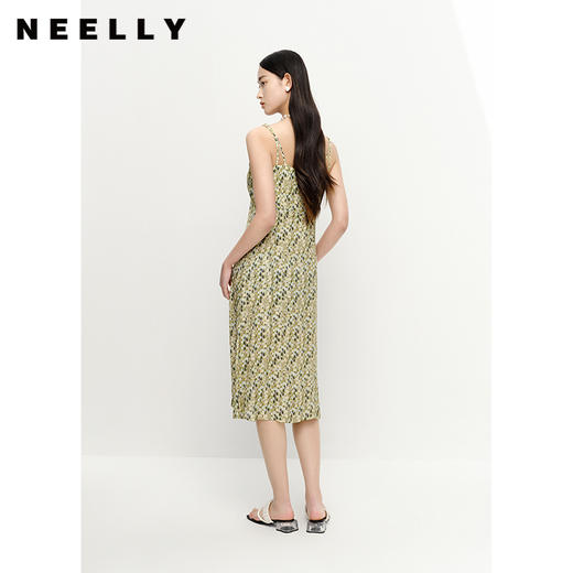 NEELLY纳俪商场同款夏季气质V领吊带连衣裙女中长款收腰A字裙显瘦N23051Y01124 商品图2