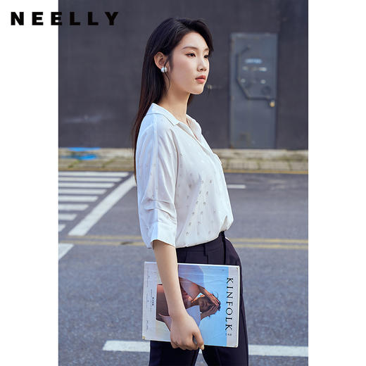 NEELLY纳俪商场同款夏季衬衫女宽松个性百搭提花五分袖垂坠上衣N23044R03331 商品图2