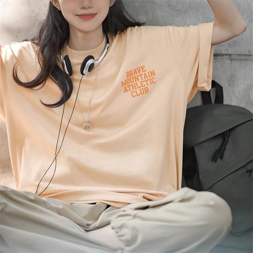 马登女装 美式休闲马卡龙色短袖t恤植绒字母印花全棉圆领体恤 商品图1