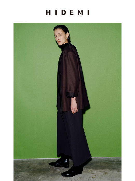 HIDEMI 自然棉系列高密竖条针织U型领针织阔型口袋长裙 蓝灰色/白 商品图8