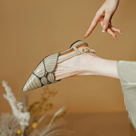 舒适百搭，里外全头层皮复古鳗鱼纹包头拖鞋PS1338 商品图9