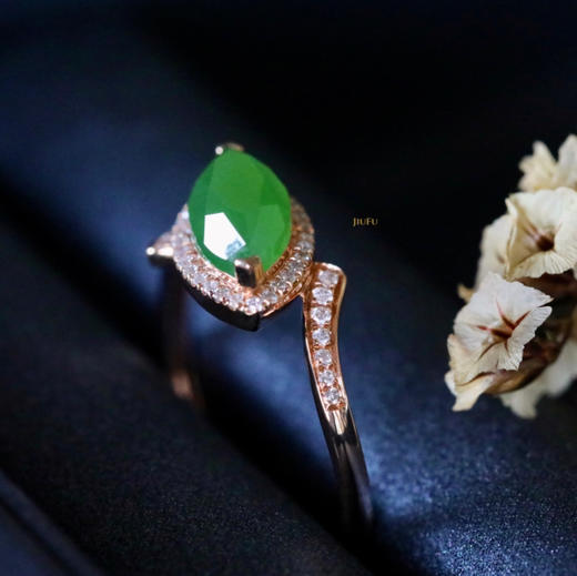 18K玫瑰金和田玉（碧玉）满钻戒指--慧眼 /切割马眼5*18mm/苹果绿 商品图2
