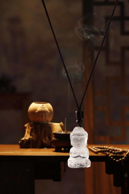 天然白水晶宝宝吊坠 商品图0