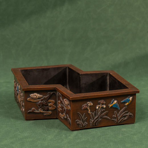 清 黄杨木百宝嵌梅兰竹菊方胜形赏盆 商品图4