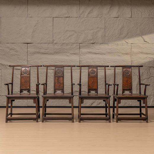 清 红木镶瘿木三攒靠背螭龙纹四出头官帽椅成堂（一堂四只） 商品图0