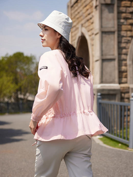 【海南专供价】AIGLE夏季UPF30+防晒WR防泼水女士户外薄款超轻夹克AJ973、AJ972、AJ971 商品图2