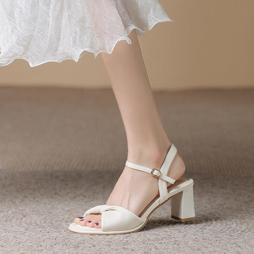 ZHR时装凉鞋女2023新款夏季气质高跟凉鞋女韩版小众ins潮粗跟凉鞋 商品图2