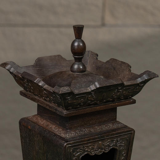 清 紫檀木雕云纹毗卢顶摆件 商品图2