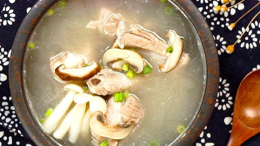 菌菇排骨汤 商品图0