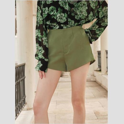 BeQueenStory【莱茵夜曲】时尚气质高腰简约百搭短裤2023夏季新款 商品图2