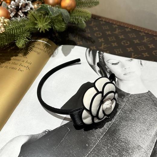 非金属布艺发饰 BeQueenStory【山茶白富美】优雅甜美名媛气质风发箍 商品图3