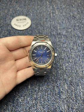 【升级版】爱彼AP皇家橡树系列 AP15202PT系列
搭载进口西铁城