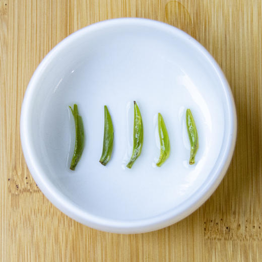 金苔香 初玉雪芽（白玉毫）绿茶100g  品尝恩施第一缕春天 商品图5