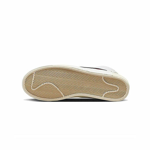 【库存有限，无货将作退款，建议勿拍】Nike/耐克BLAZER开拓者男鞋冬季新款舒适耐磨休闲鞋DQ7673-100 商品图4