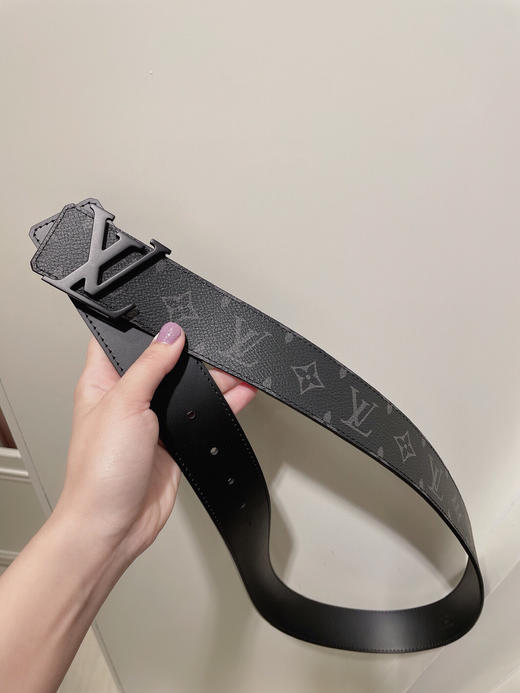 夏季特惠💰330 LV男士腰带 LV INITIALES 带身宽4.0cm 双面腰带 商品图0