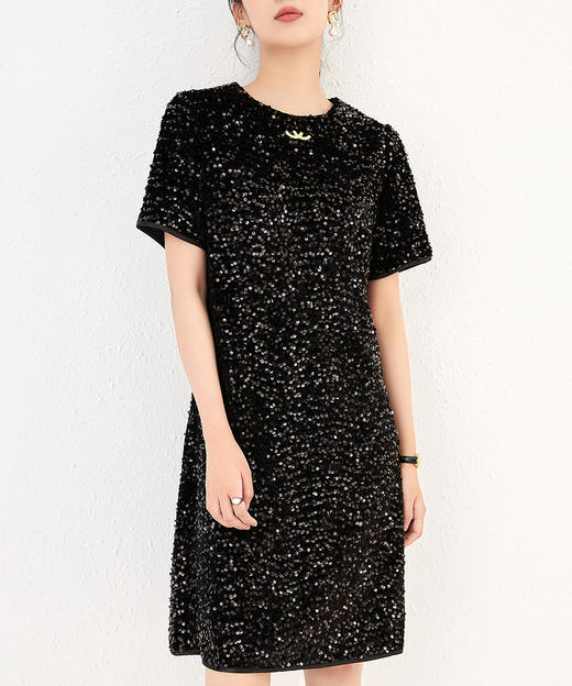 宽松显瘦，重工圆领净色丝绒亮片连衣裙WLZD-2307305 商品图3