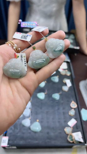 18K翡翠吊坠-飘花佛