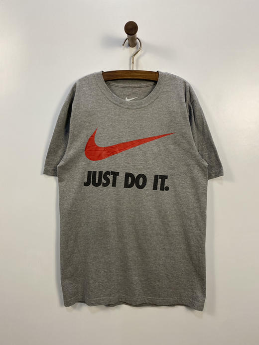 NIKE 耐克REGULAR FIT短袖T恤 _SST(S) 商品图1