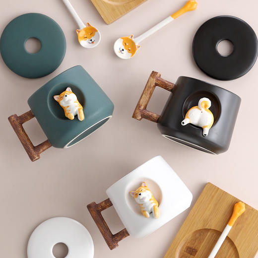 【日用百货】-陶瓷创意个性可爱马克杯带盖勺家用 商品图0