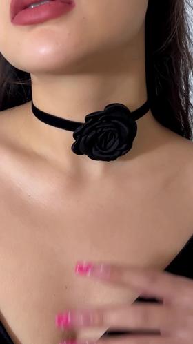 【美妆饰品】 植绒布rose chocker项圈颈链 复古手工花朵网纱项链