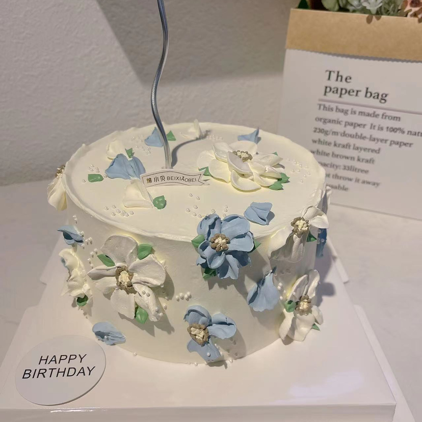 蓝与白 —韩式裱花生日蛋糕