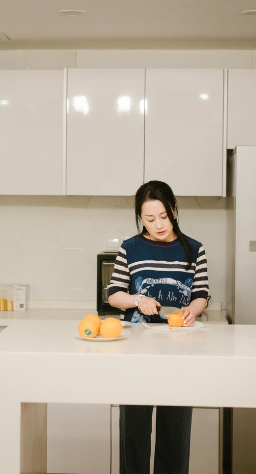 奇威【铜氨纤维 55%】撞色拼接T恤 0DB00143 商品图6