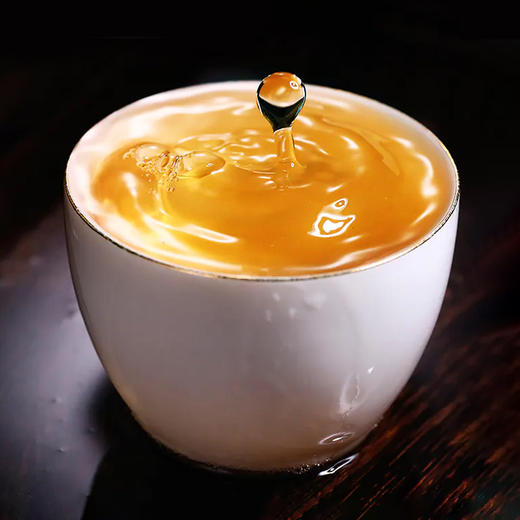 2023头春冰岛古树普洱茶生茶饼357克 商品图2