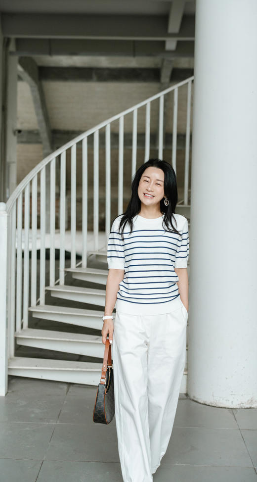 奇威【粘纤 84%】撞色条纹短袖T恤0DB05096 商品图3