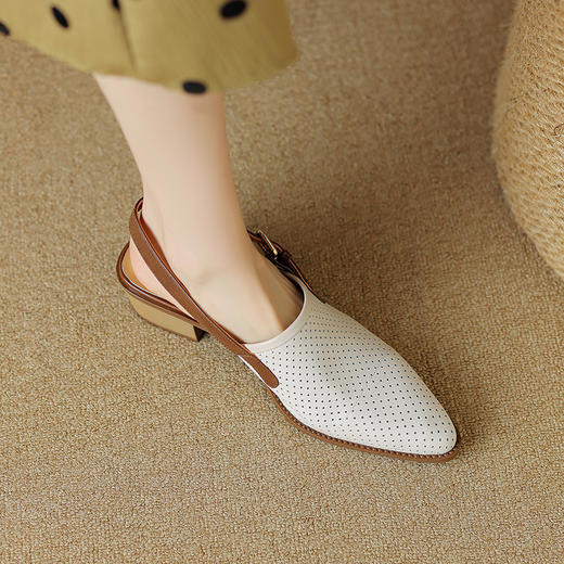 夏季新款，粗跟复古包头凉鞋LD-6344 商品图2