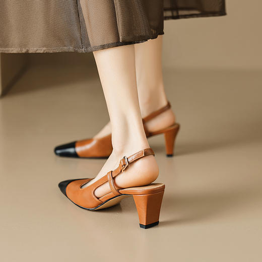 优雅小香风，拼色后空高跟方头包头凉鞋MLD-D6051 商品图3