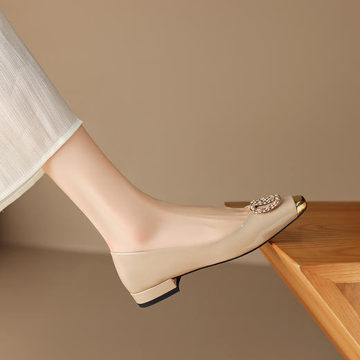 舒适百搭，新款单鞋里外全皮低跟单鞋HCY-3517 商品图2