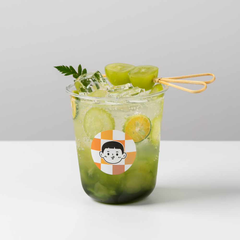 饮品  青提气泡水