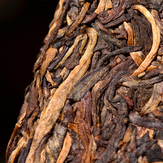 找到2片！不好喝包邮退！老掌柜的最爱！余正才亲手供货！2008头春【班章坝卡囡古树纯料】十五年纯干仓陈放！7送100克！ 商品图3