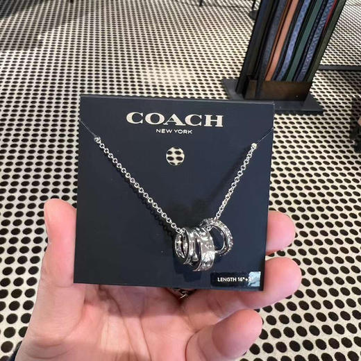 🇺🇸450包邮！银色、金色！coach新款Randell三环项链🥰✨设计太走心了！绝绝子呀💢环圈密镶水晶子超闪💫 商品图0