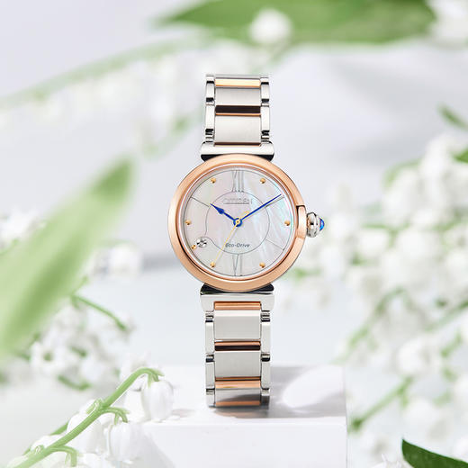 西铁城/CITIZEN小铃花贝母盘光动能花语风吟钢带女表EM1074-82D 商品图5