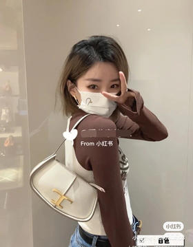 tods最新复古半月包