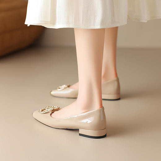 舒适百搭，新款单鞋里外全皮低跟单鞋HCY-3517 商品图1