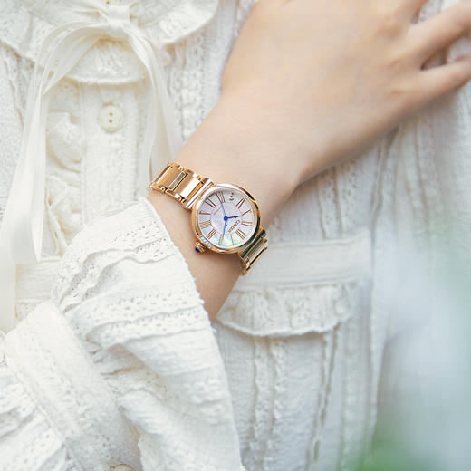 西铁城/CITIZEN小铃花贝母盘光动能花语风吟钢带时尚女表EM1063-89D 商品图6