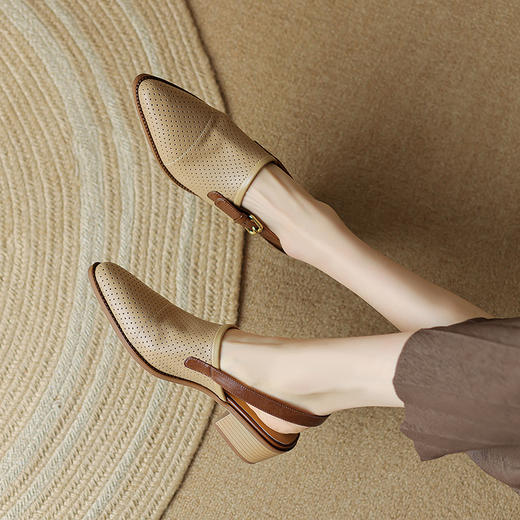 夏季新款，粗跟复古包头凉鞋LD-6344 商品图5