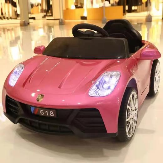 爆款推荐仿真保时捷小号儿童四轮遥控小汽车电动车玩具车音乐灯光多种配置可选玩具车 商品图3