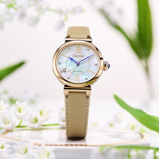 西铁城/小铃花贝母盘光动能花语风吟皮带女表EM1073-18D 商品图7