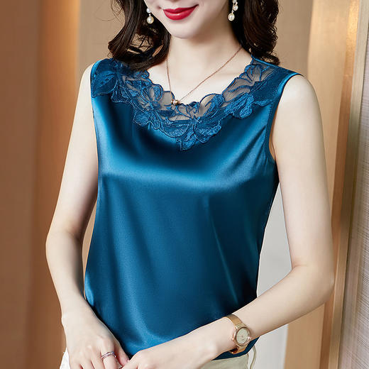 花边V领吊带背心宽肩无袖打底衫宽松上衣KQL-E001M3916 商品图4