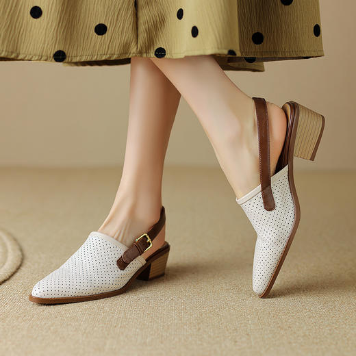 夏季新款，粗跟复古包头凉鞋LD-6344 商品图0