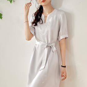 气质优雅，OL通勤撞色刺绣拼边可系带收腰显瘦醋酸连衣裙WLZD-2306405