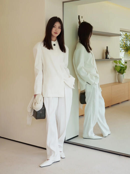 HIDEMI 水洗亚麻极简廓形纽扣垫肩西装外套 白色/卡其 商品图1