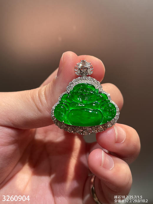 3260904，老坑高冰帝王绿佛公吊坠。具体价格微信咨询 商品图0